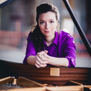 'En el espejo de Bach'. Sobre los 24 preludios y fugas, op. 87 de Shostakóvich, en el 50 aniversario de su fallecimiento.